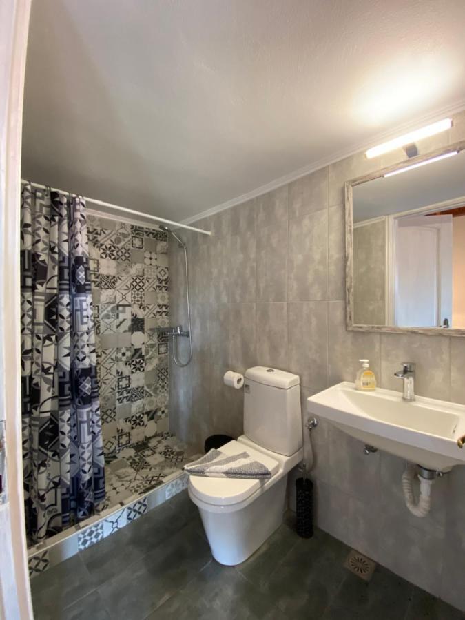 Roxani Studios-Apartments Pétra Eksteriør bilde