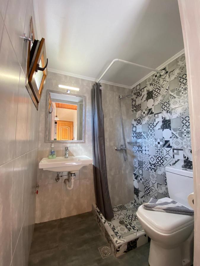 Roxani Studios-Apartments Pétra Eksteriør bilde